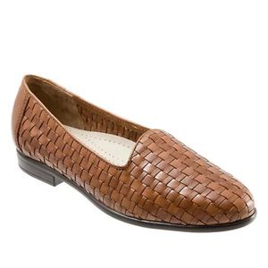 Trotters Women's Liz Loafer Flats Brown Woven Leather Shoe Size 8N